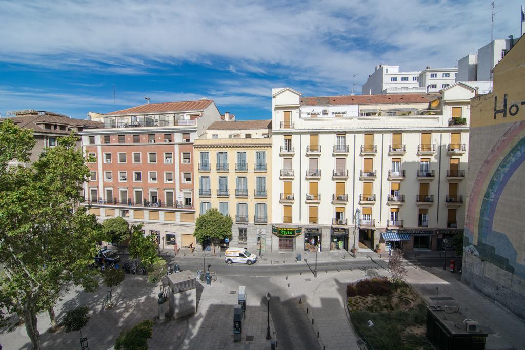 Petit Palace Plaza Del Carmen Мадрид Экстерьер фото