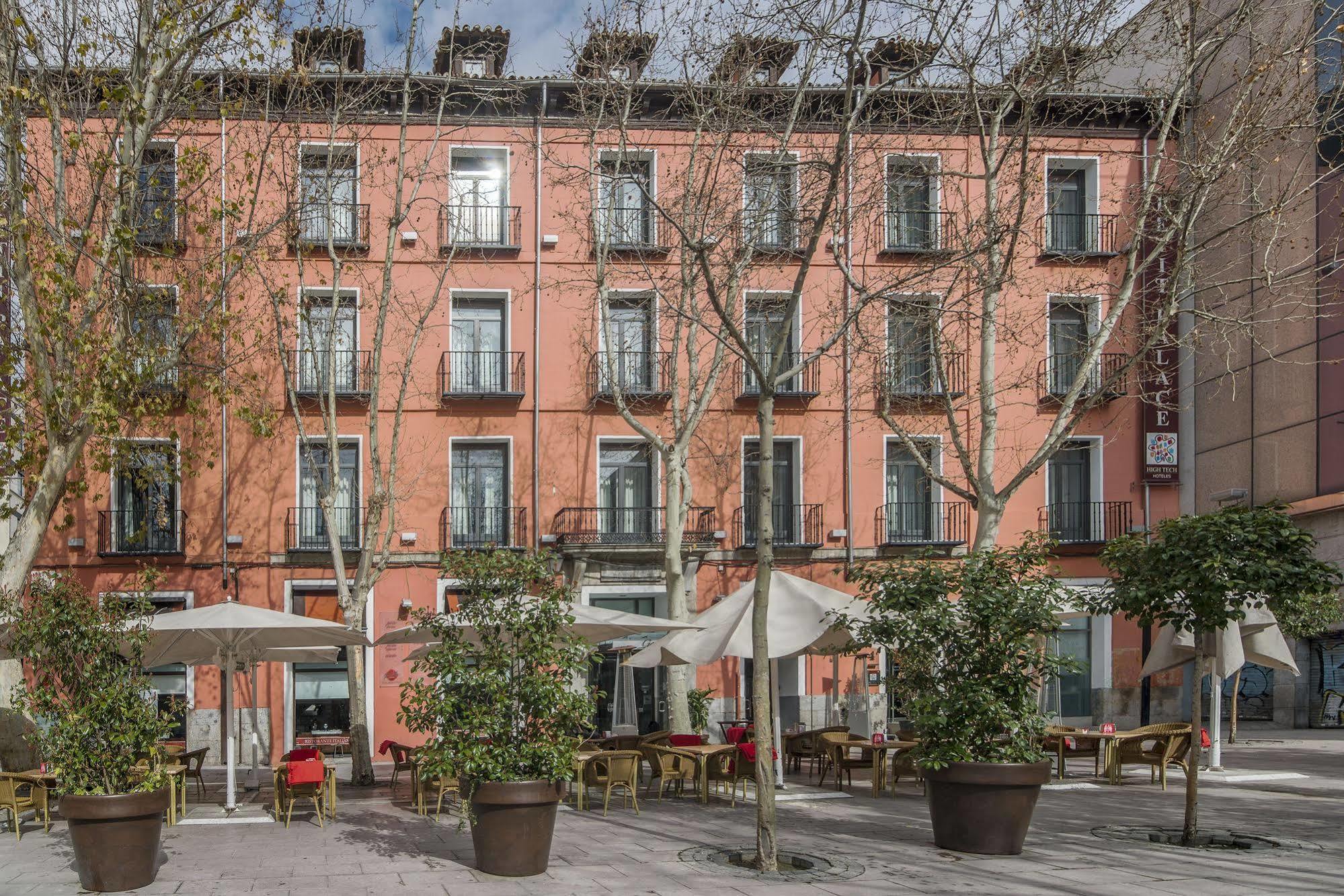 Petit Palace Plaza Del Carmen Мадрид Экстерьер фото